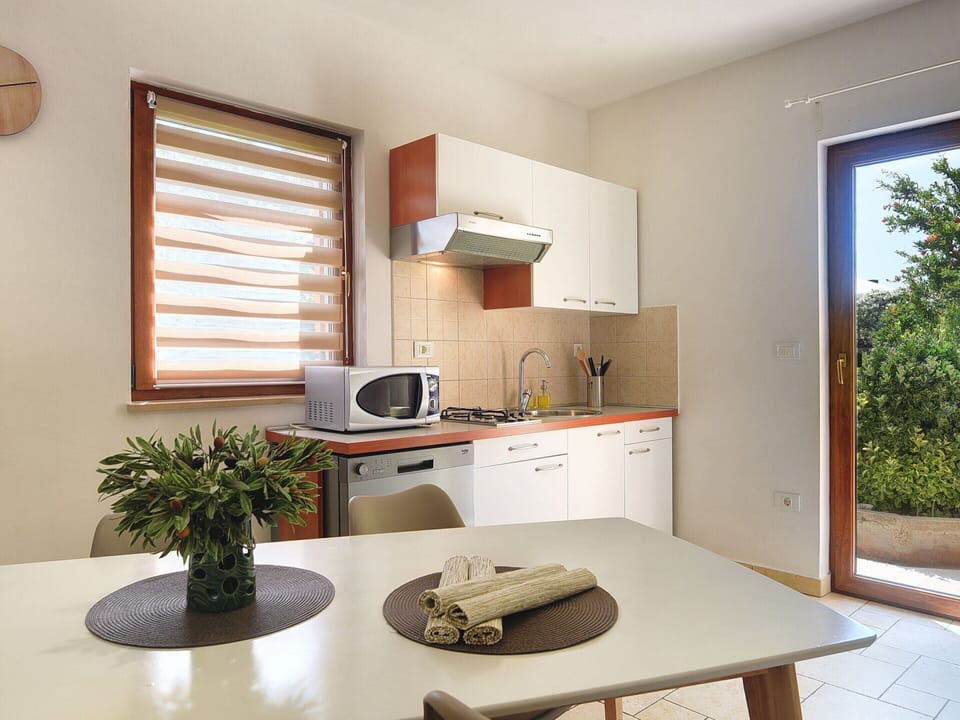 Apartment | Private kitchen | Electric kettle