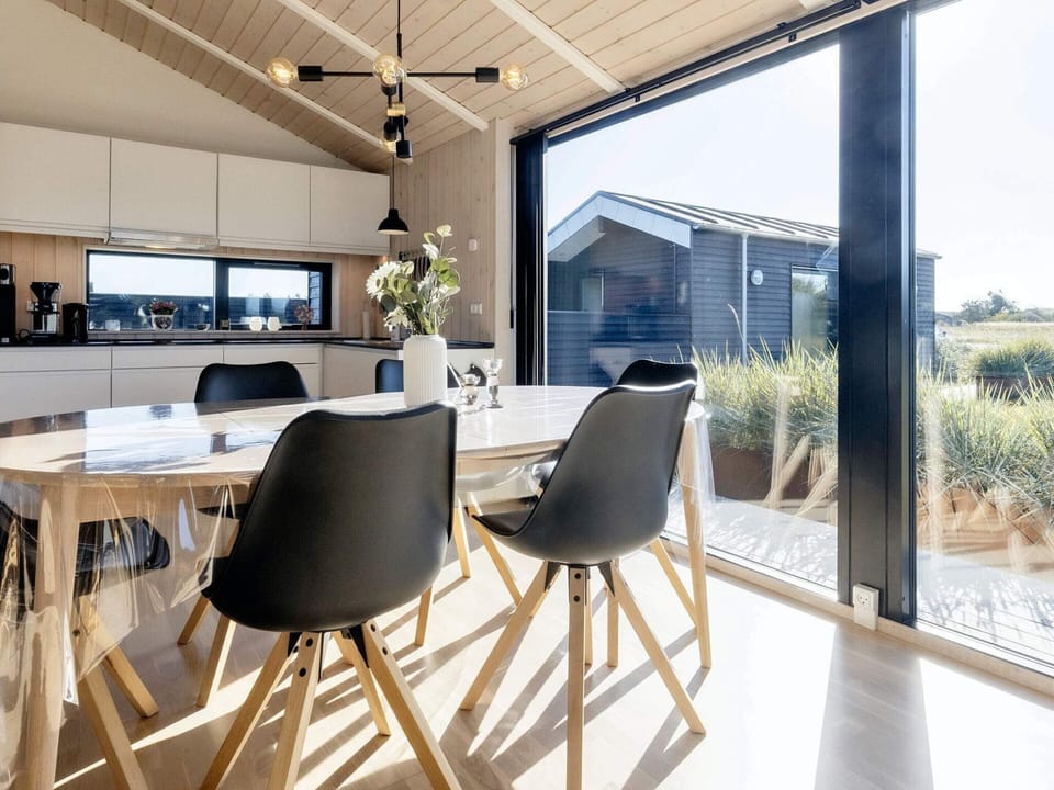 House | Dining
