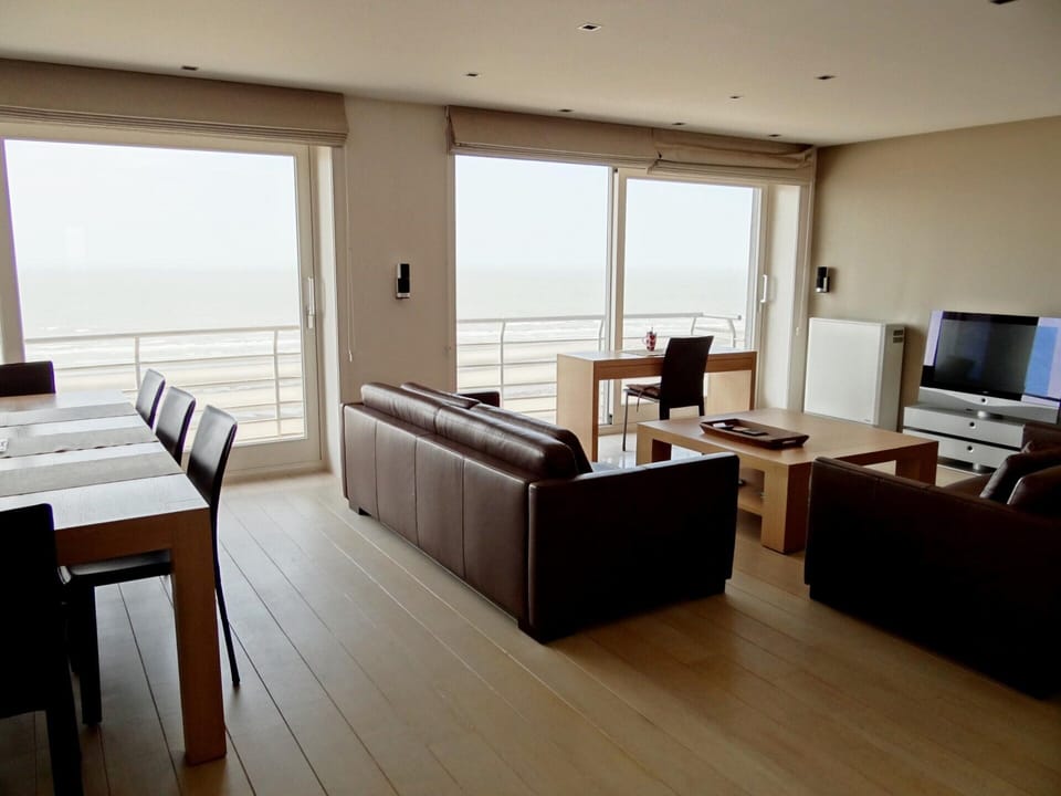 Apartment | Living room