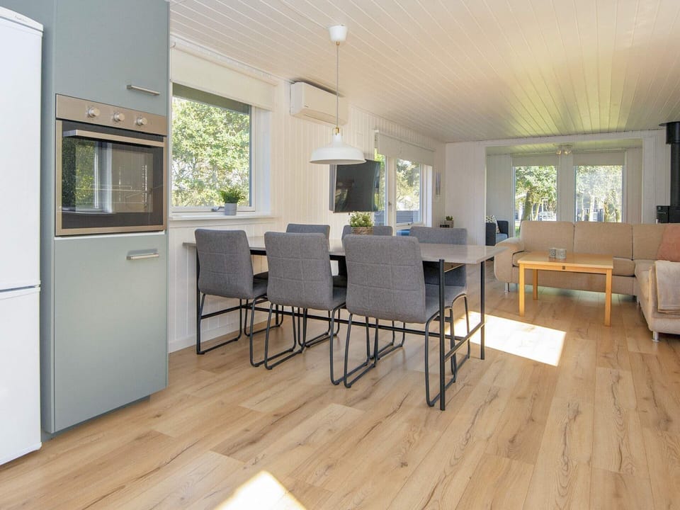 House | Dining