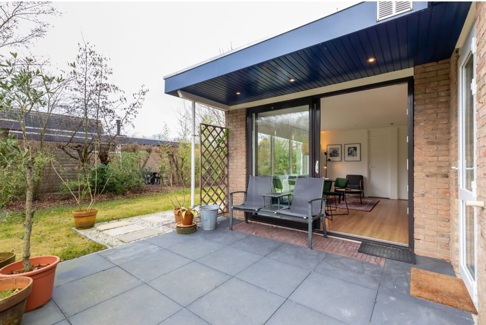 House | Balcony