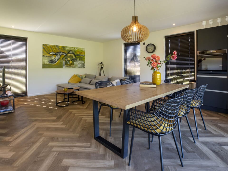 Villa | Dining