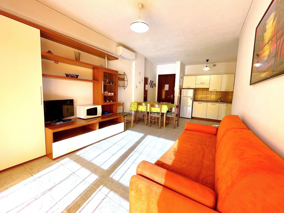 Apartment | Living room