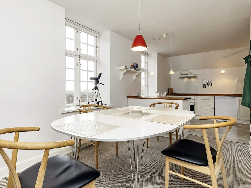 House | Dining