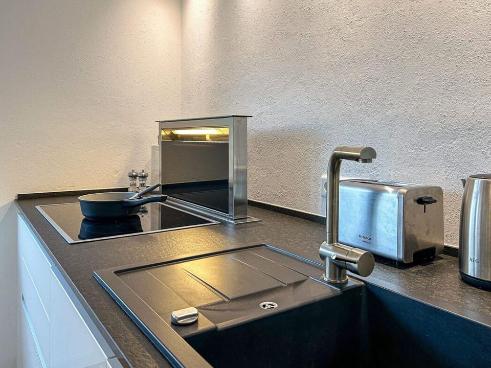 House | Private kitchen | Highchair