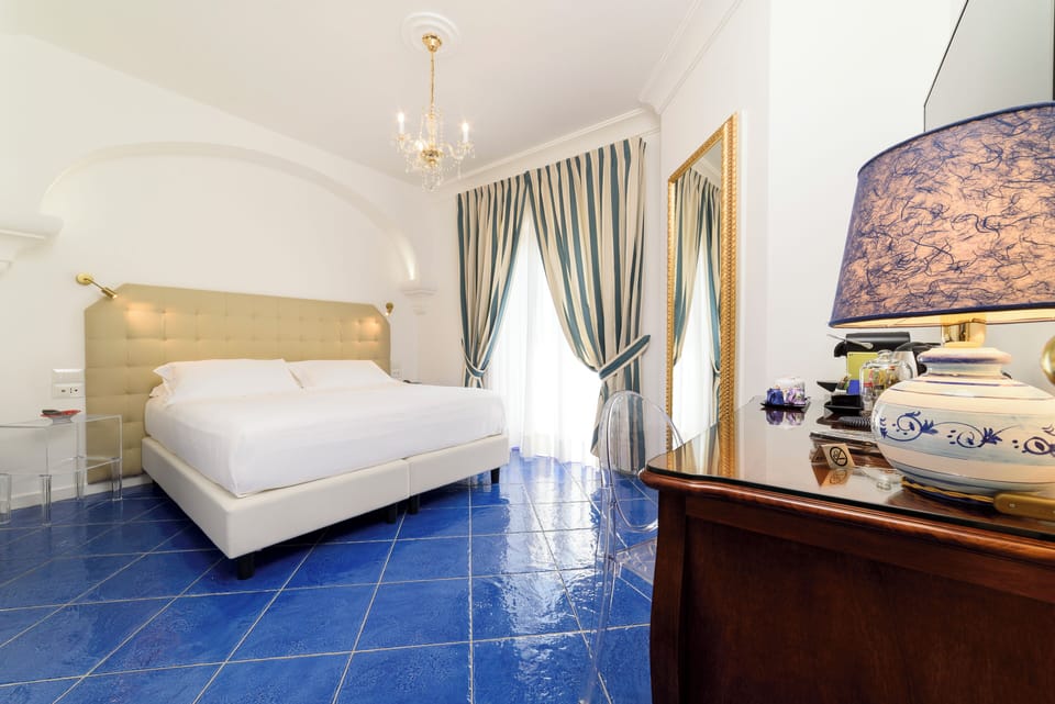 Deluxe Room, Garden View | Premium bedding, down comforters, Select Comfort beds, minibar