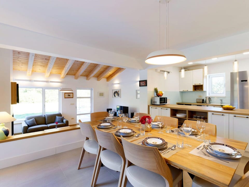Villa | Private kitchen | Highchair