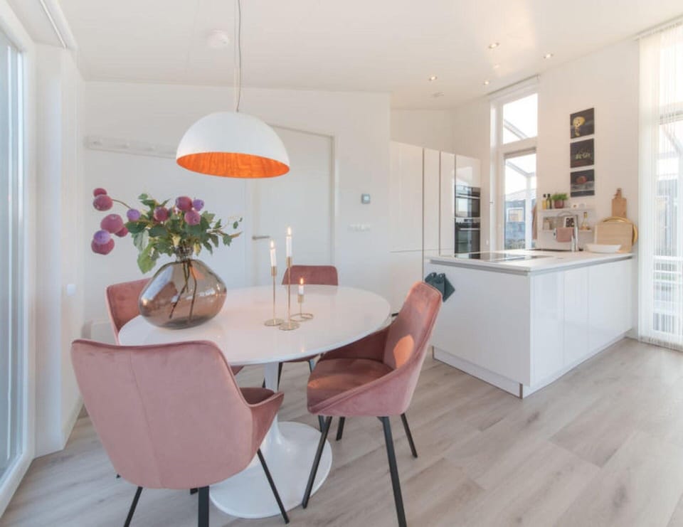 House | Dining
