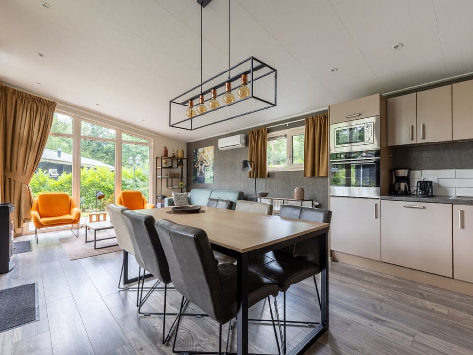 Bungalow | Private kitchen | Electric kettle
