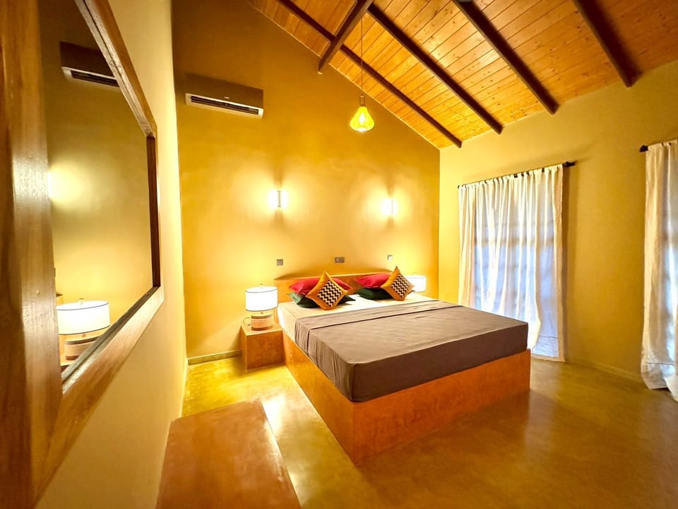 Family Studio Suite | Minibar, soundproofing, free WiFi