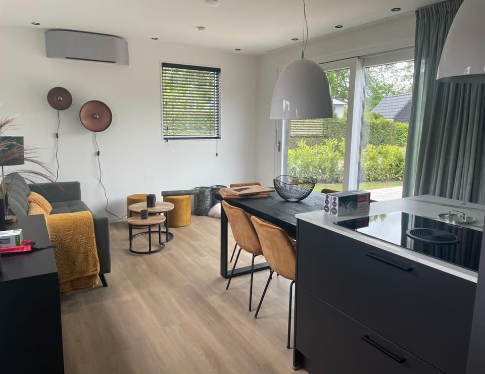 Chalet | Dining