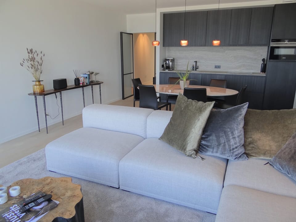 Apartment | Living area