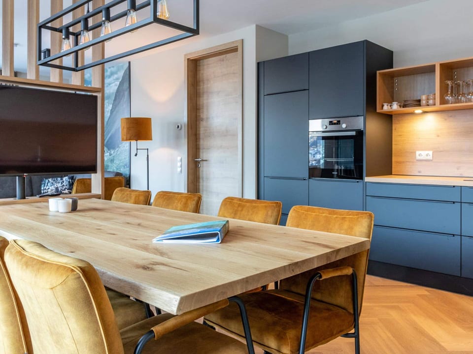 Apartment | Private kitchen | Highchair