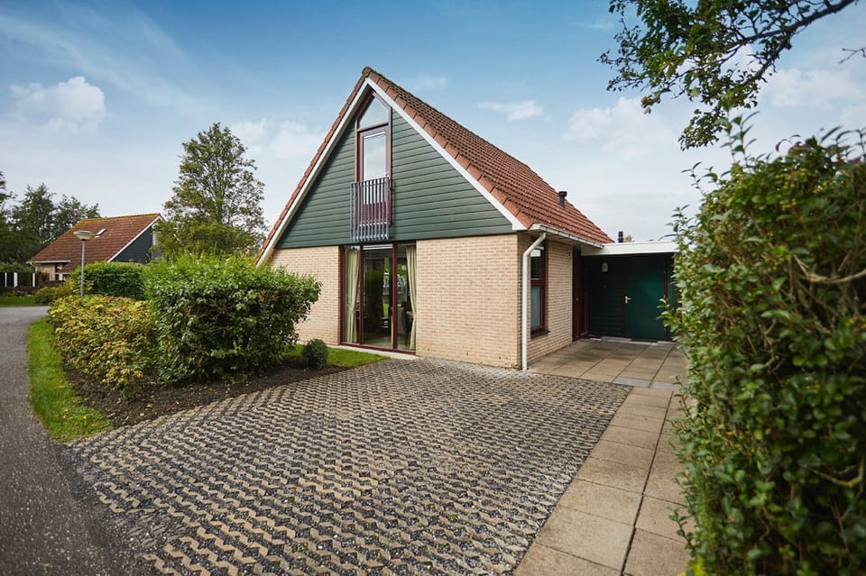 House | Exterior