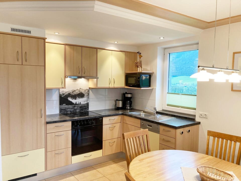 Apartment | Private kitchen | Electric kettle