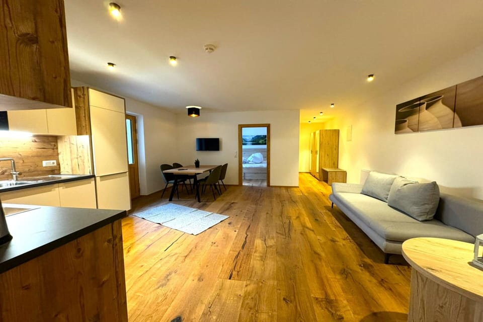 Apartment | Living room