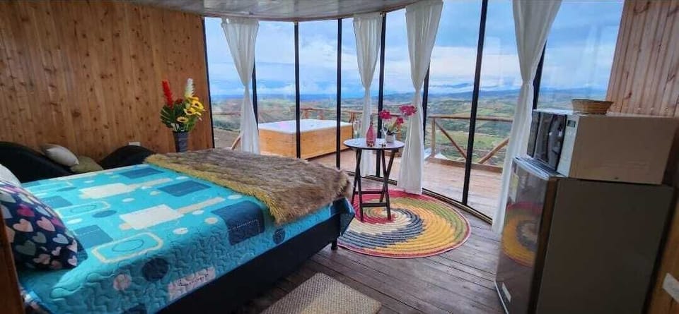 Presidential Studio | 2 bedrooms, iron/ironing board, WiFi (free), individually furnished