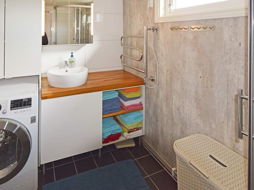 6 Person Holiday Home in Sandhornoy House in Nordland, Norway