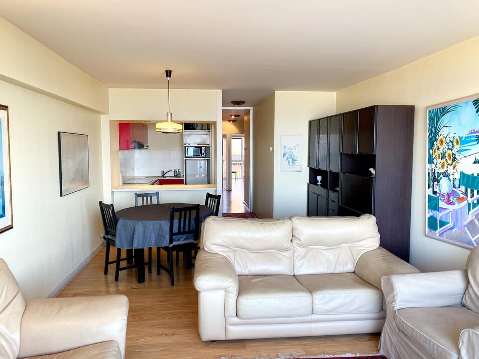 Apartment | Living room
