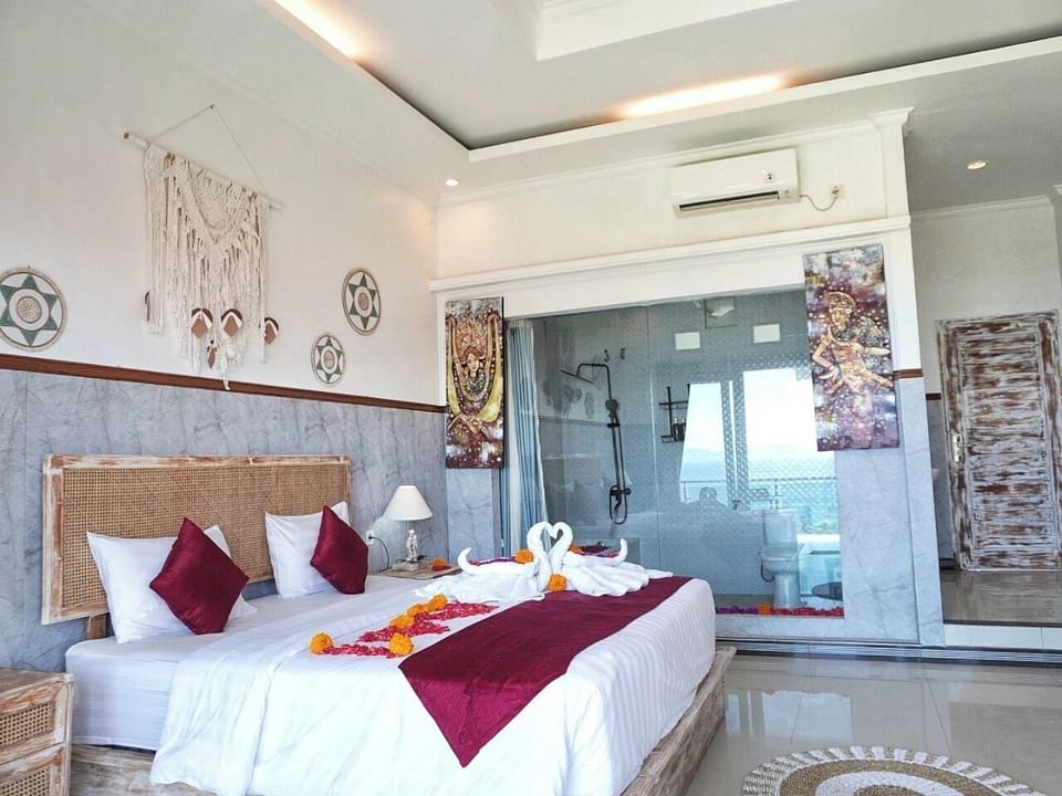 Luxury Double Room | Desk, WiFi (free)