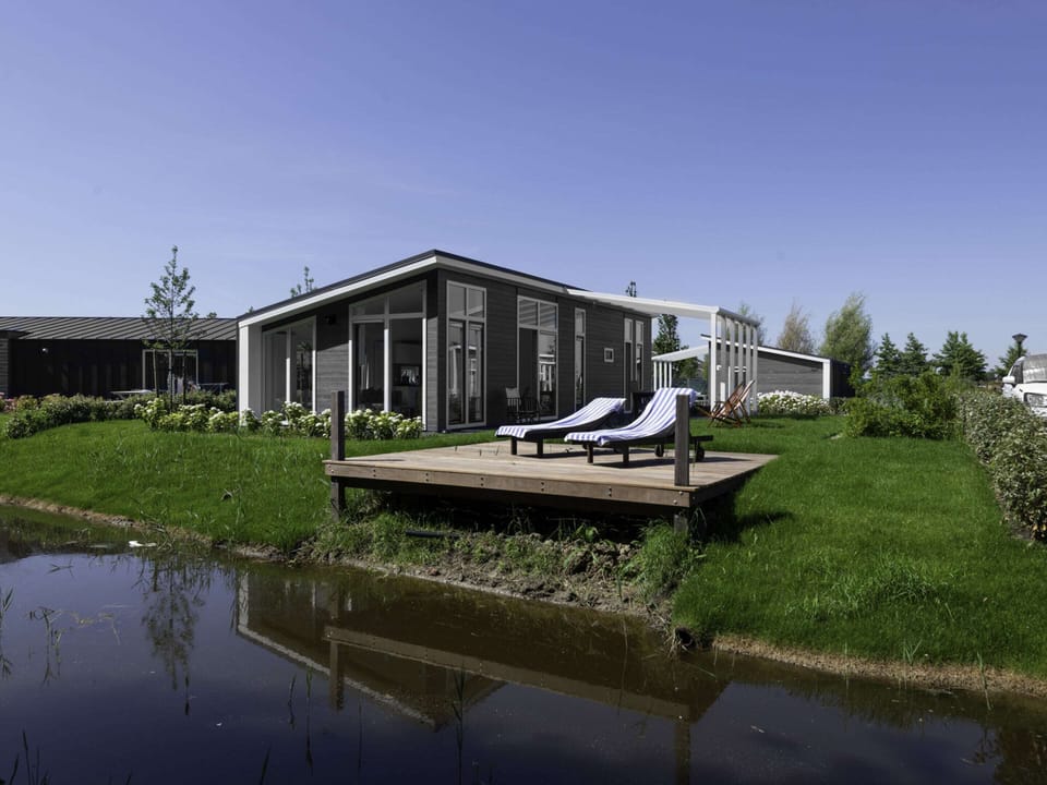 House | Property grounds