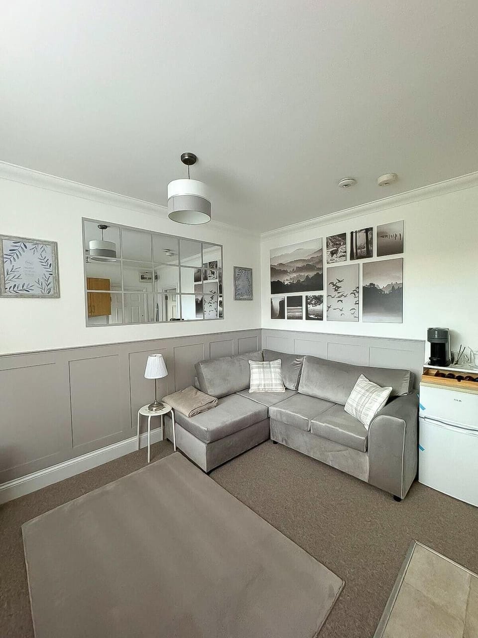 Apartment | Private kitchen | Fridge, microwave, oven, stovetop