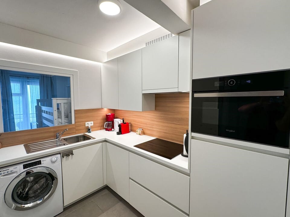 Apartment | Private kitchen | Highchair