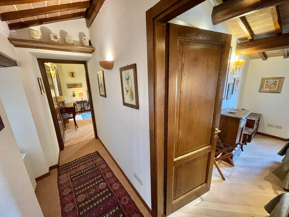 House, 5 Bedrooms, Smoking, Patio | Interior