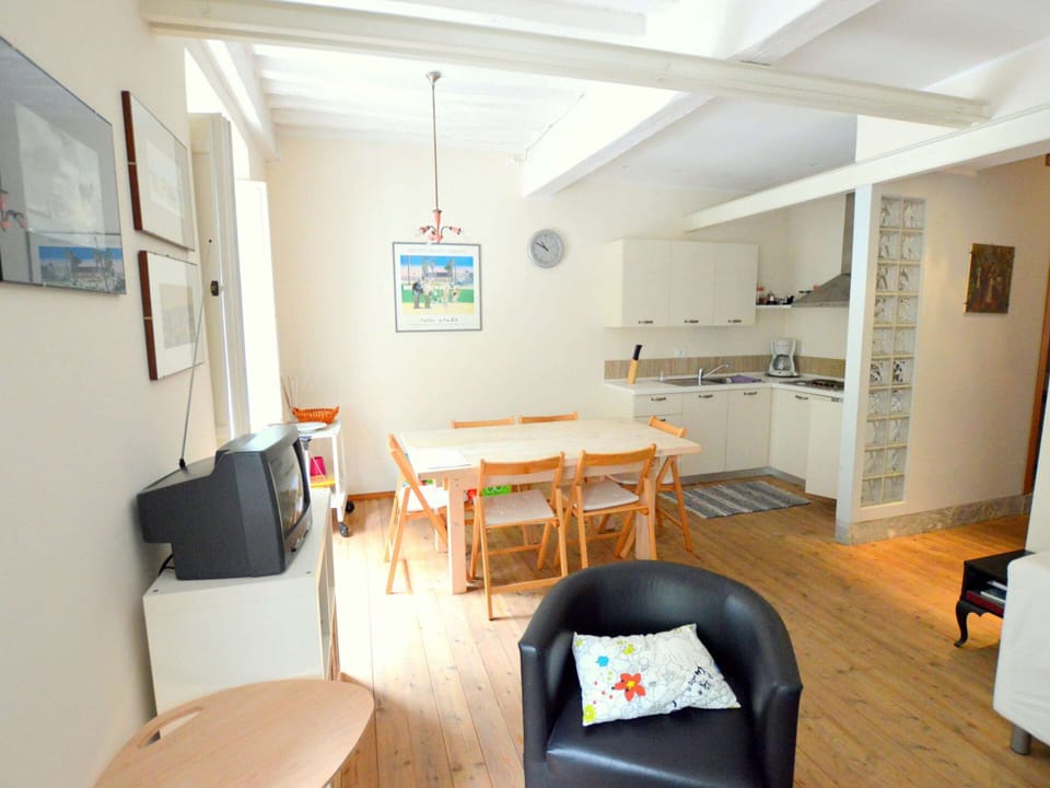 House | Living room