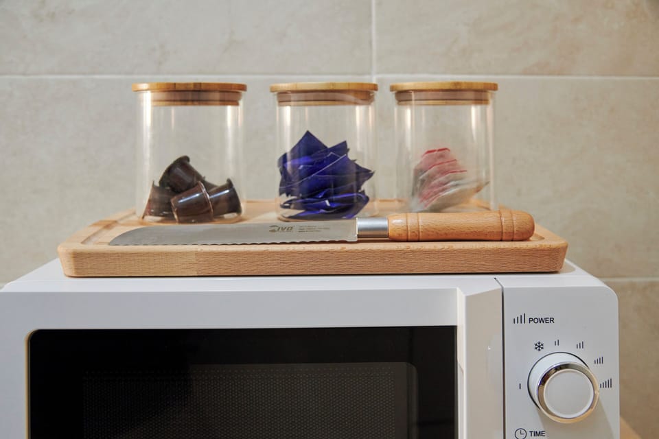 Apartment | Private kitchen | Fridge, microwave, stovetop, electric kettle