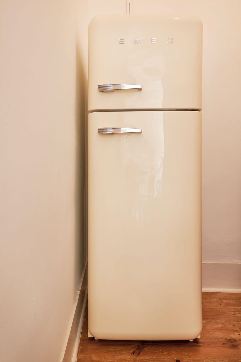 Apartment | Private kitchen | Fridge, microwave, stovetop, electric kettle