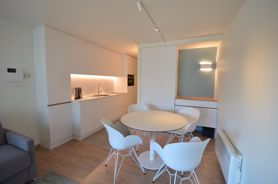 Apartment | Dining