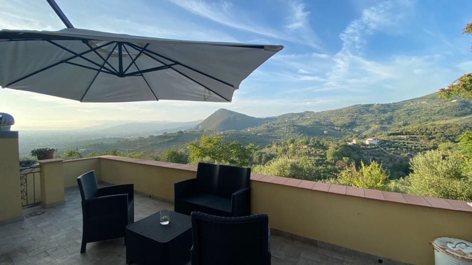 Apartment | Terrace/patio