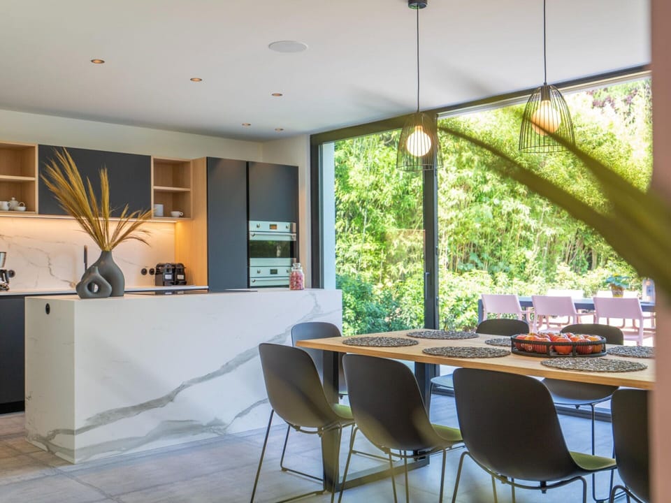 House | Dining