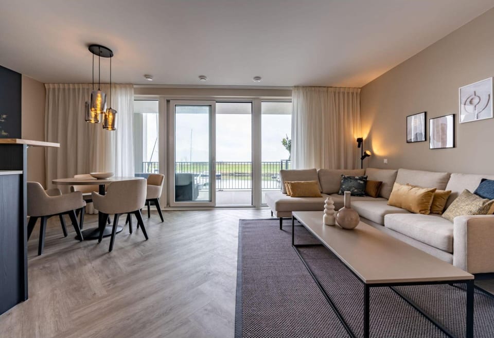 Apartment | Living room