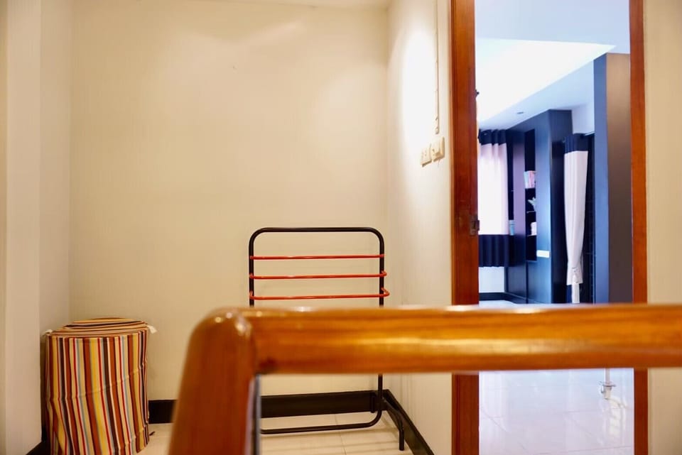 2 bedrooms, desk, WiFi (free), individually decorated