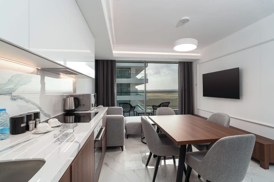 Deluxe Apartment | Private kitchen