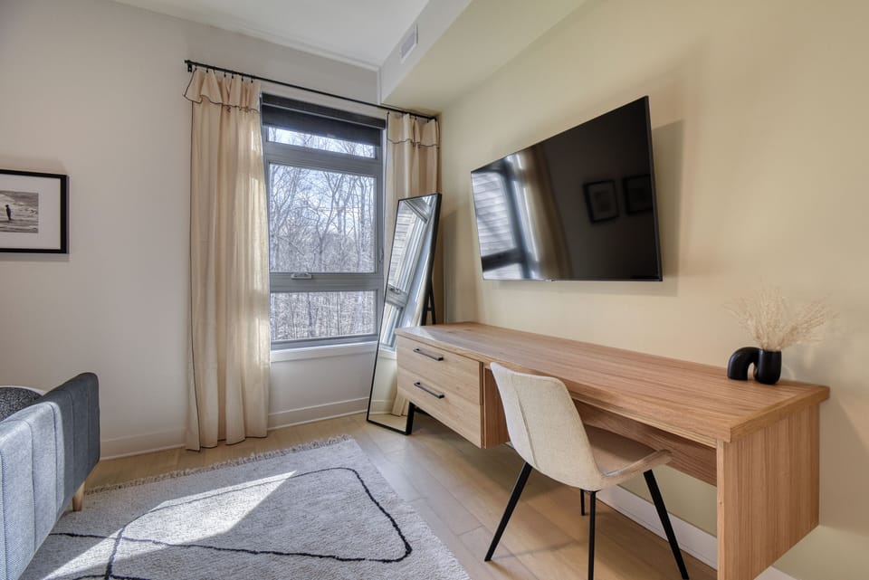 Design Condo | 3 bedrooms, free WiFi