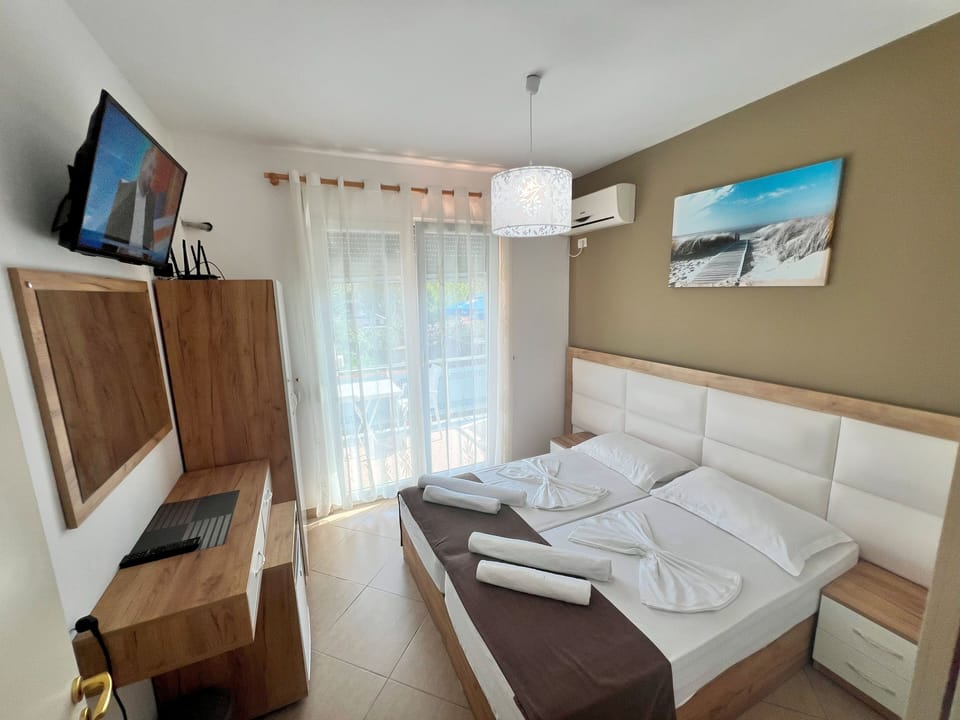 Deluxe Room, Pool View | Beach/ocean view