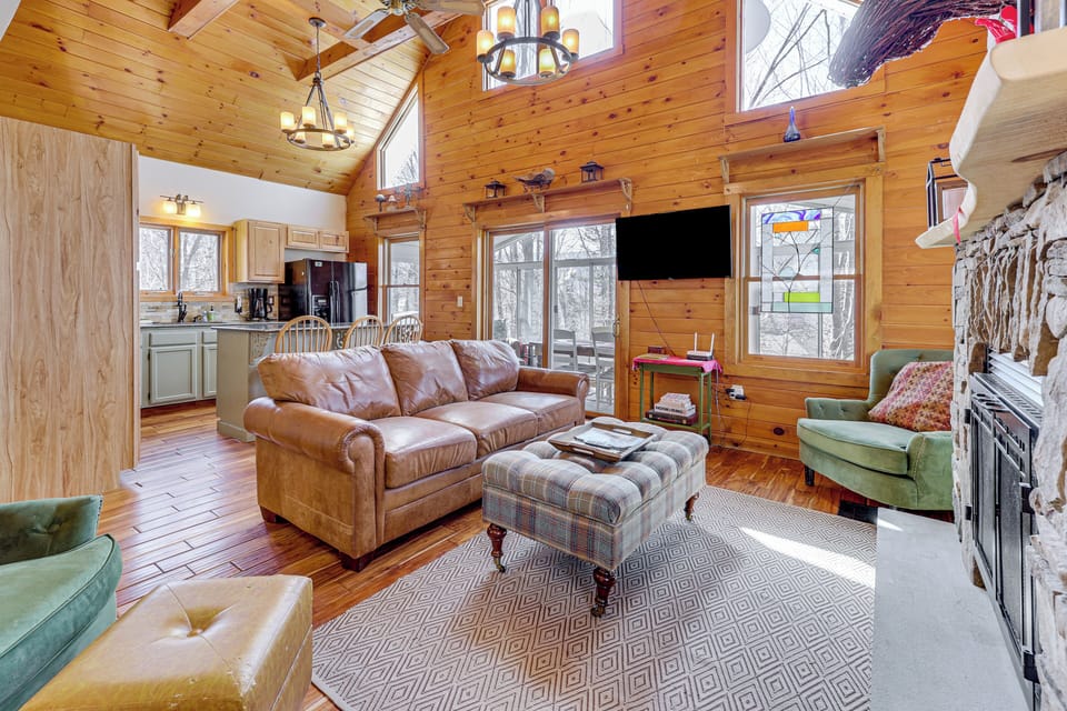 House (2 Bedrooms) | Interior