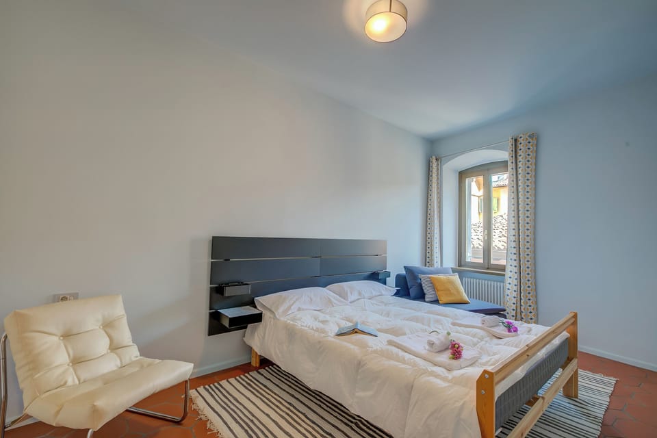 Family Apartment, Multiple Bedrooms (Casa Francesca) | 1 bedroom, free WiFi, bed sheets