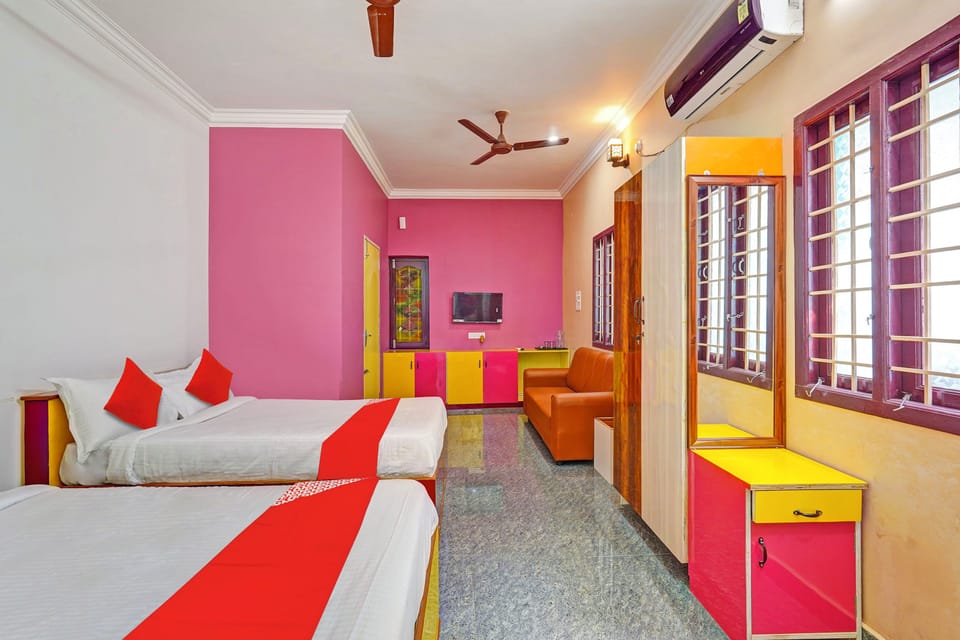 Standard Double Room | 1 bedroom, bed sheets