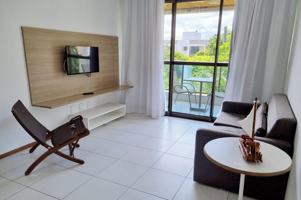 Apartment | Living area | 32-inch LCD TV with digital channels