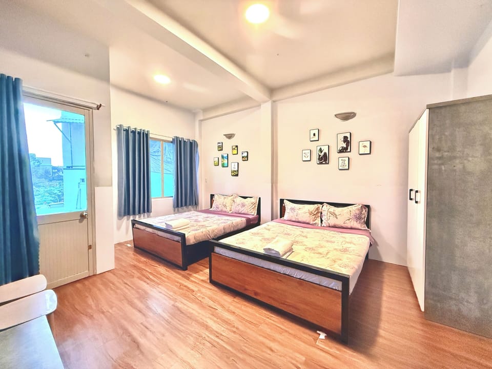 Panoramic Quadruple Room | Free WiFi