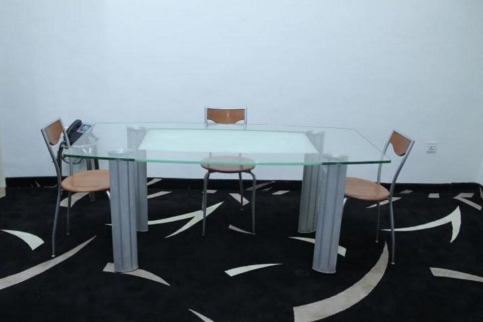Suite | In-room safe, desk, laptop workspace, free WiFi