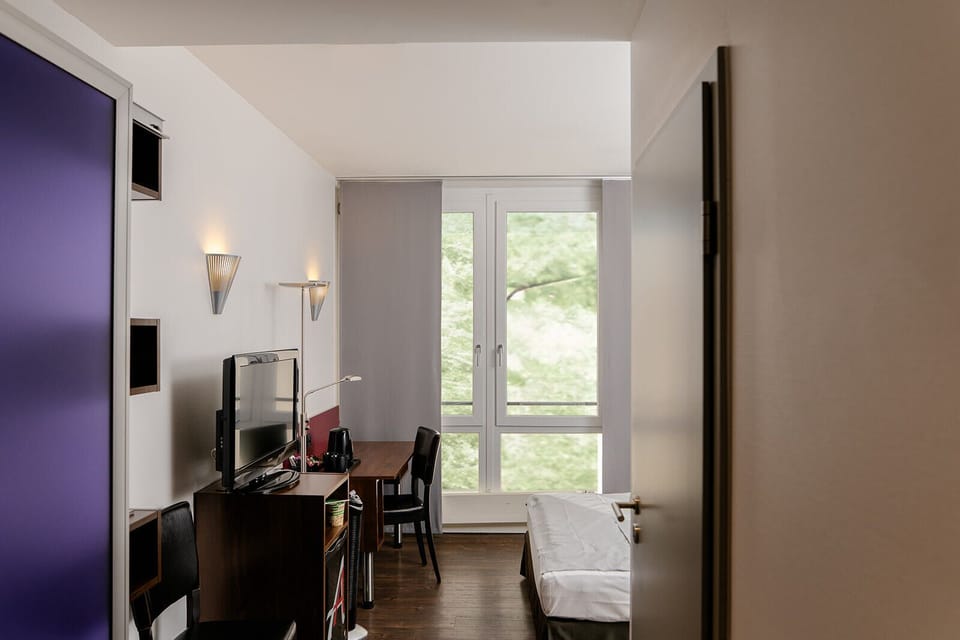 Minibar, desk, iron/ironing board, free WiFi