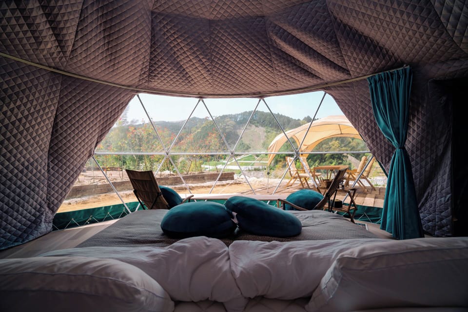 Basic Quadruple Room, Mountain View, Corner (Pet Allowed) | Free minibar, desk, bed sheets
