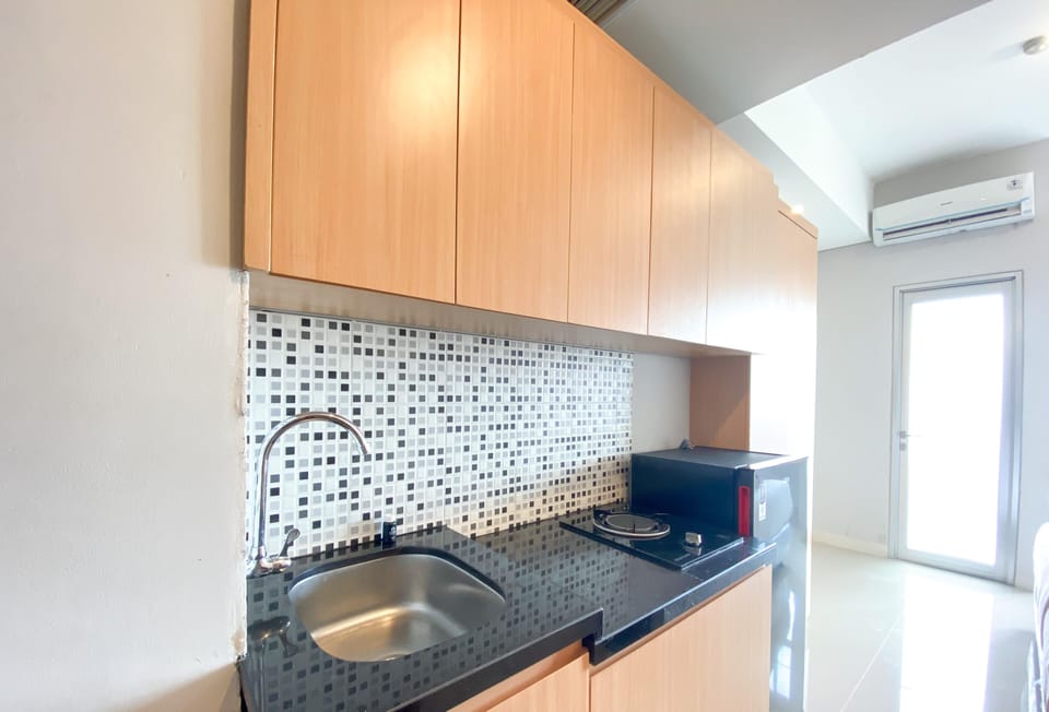 Studio | Private kitchen | Fridge, stovetop, electric kettle