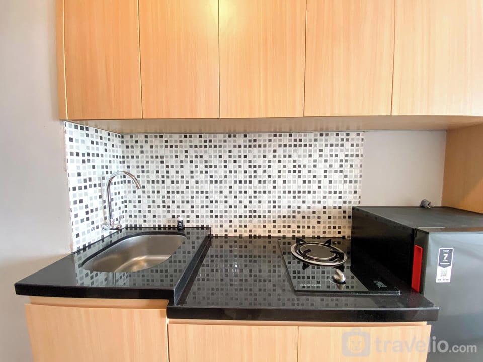 Studio | Private kitchen | Fridge, stovetop, electric kettle