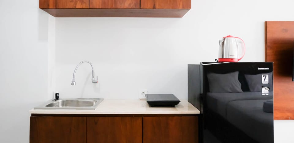 Studio | Private kitchen | Fridge, stovetop, rice cooker